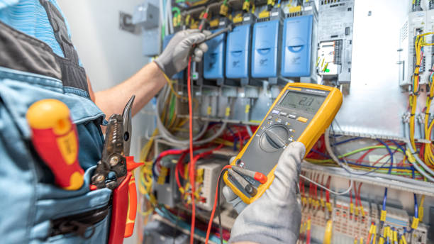 Best Emergency Electrical Repair  in Martinsvle, IL